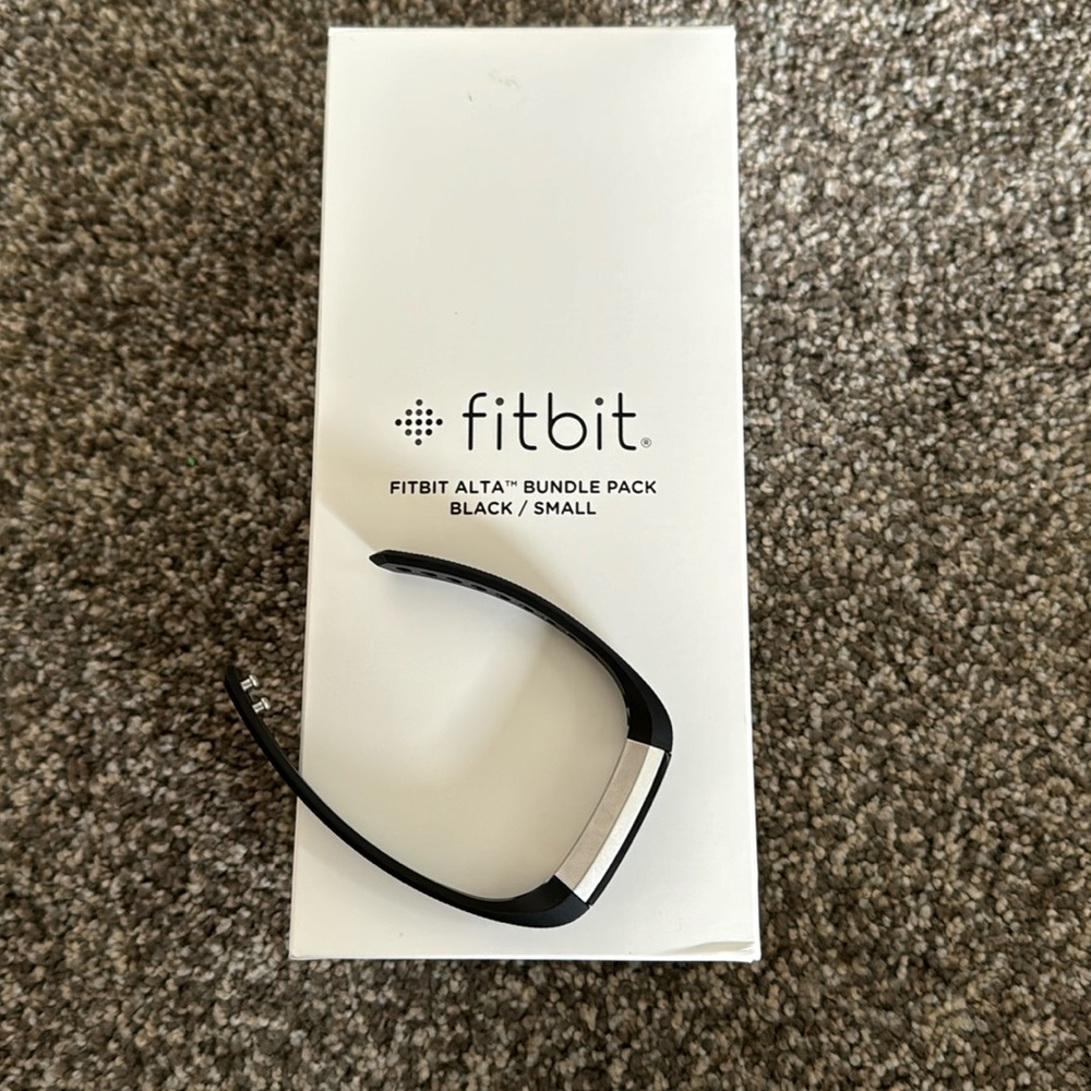 Fitbit Alta Bundle